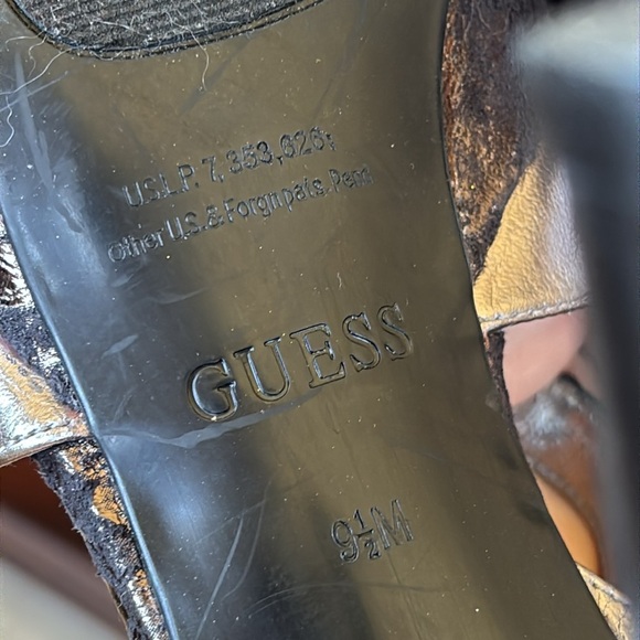 GUESS Genuine Leather Black Metallic Pewter Snakeskin Slingback Platform Heels - Picture 12 of 15